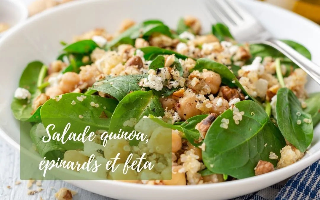 Salade épinards, pois chiches, quinoa, feta et noix